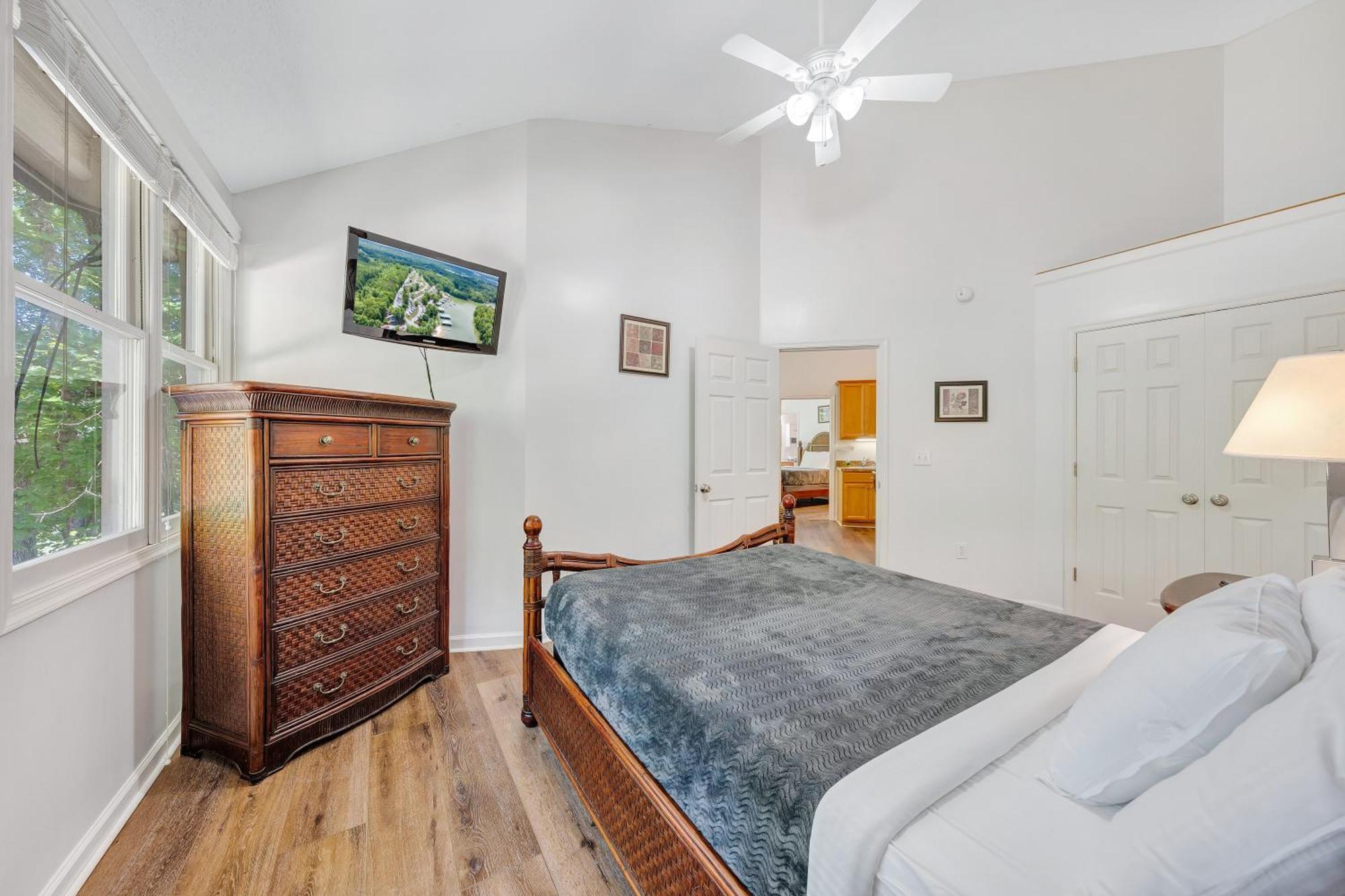Halesford Harbour Resort - Smith Mountain Lake Moneta Екстериор снимка